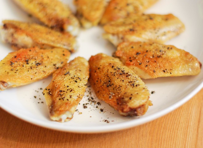 Pan fried salt and pepper chicken wings